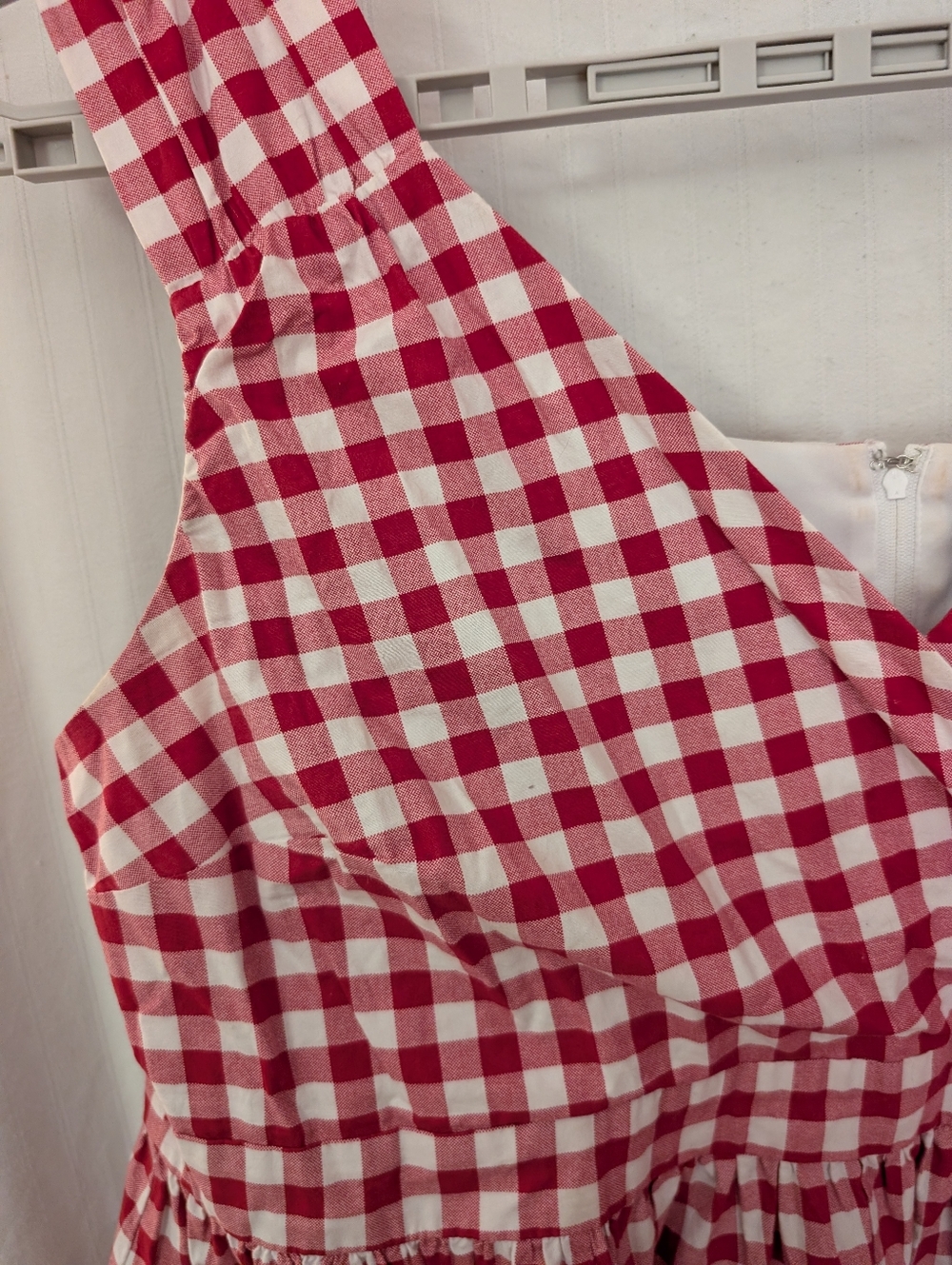 Torrid Retro Chic Red and White Gingham Sleeveless Fit-and-Flare Dress 3x 22 - Picture 2 of 4